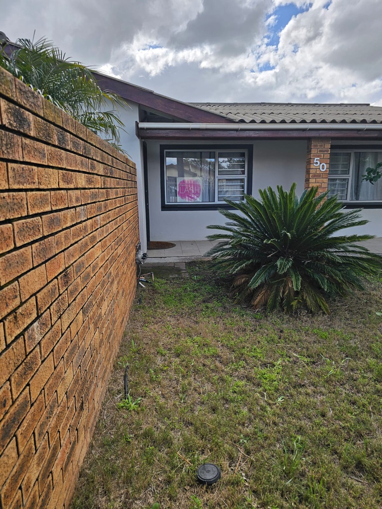 3 Bedroom House to Rent in Paarl North